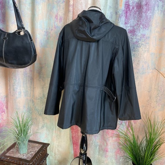 πOutBrook Woman Warm Parker - Long Jacket with Hood - Picture 2 of 15